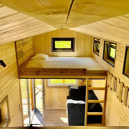 Luxury tent La Cabane De Sports In Lux